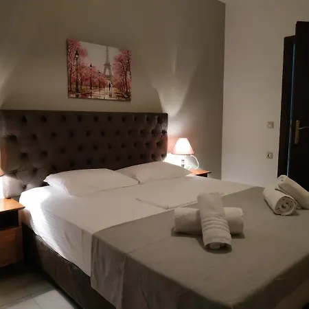 Apartament Ionion & *