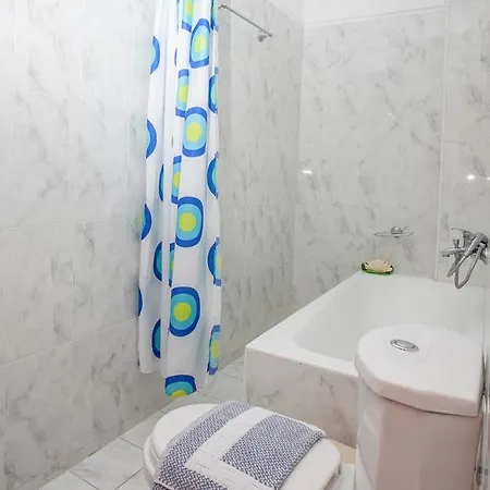Ionion & Apartment Nydri (Lefkada)
