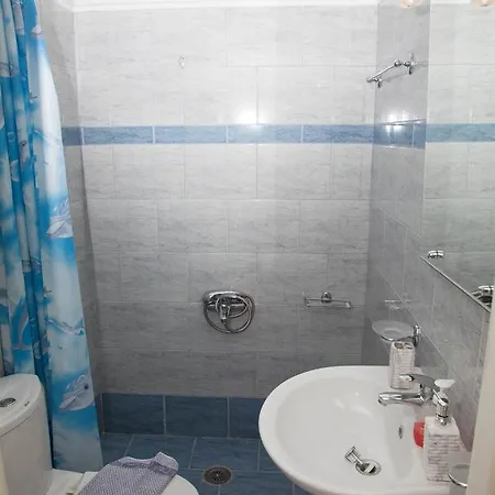 Apartament Ionion & *